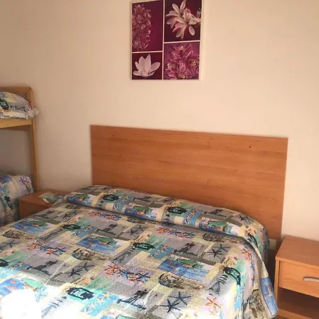 Cozy With Pool Access Apartamento